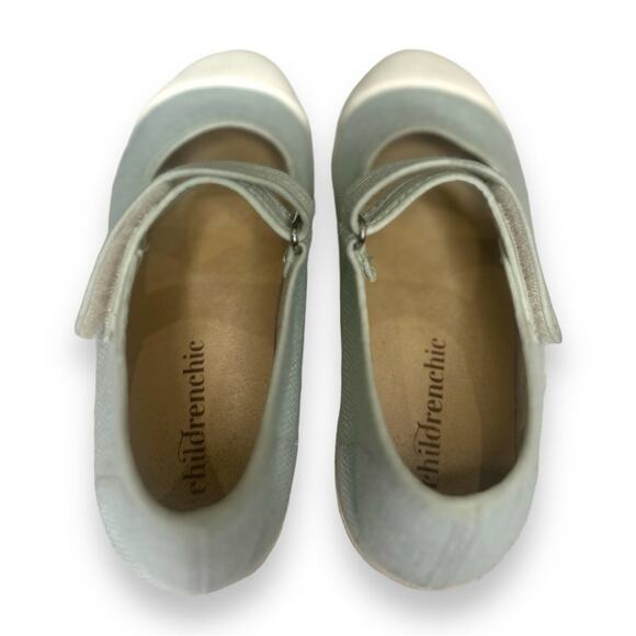 Youth Girl Mary Jane Canvas Sneaker by Childrenchic Size 13 - Picture 7 of 10